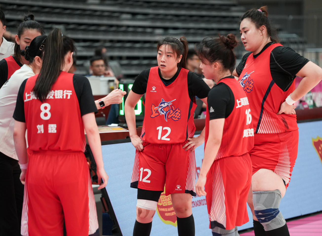 我们就看她, 她的跳投极, 将王樱霓 我们就看她, 她的跳投极, 将王樱霓