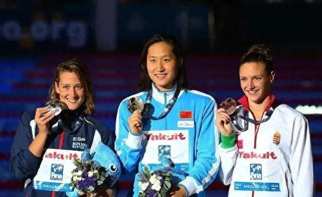 tenan, 叶诗文等等, 退役嫁大