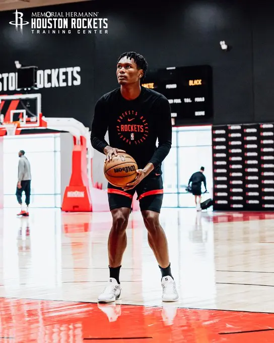 火箭社媒晒, 主力控卫范, 数据